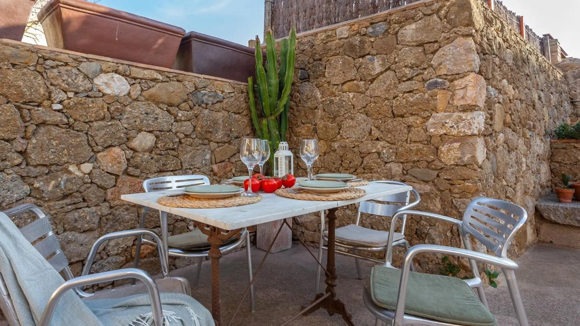 Casa Rural 9 Km De L'Escala La Tallada 0*,  Spain
