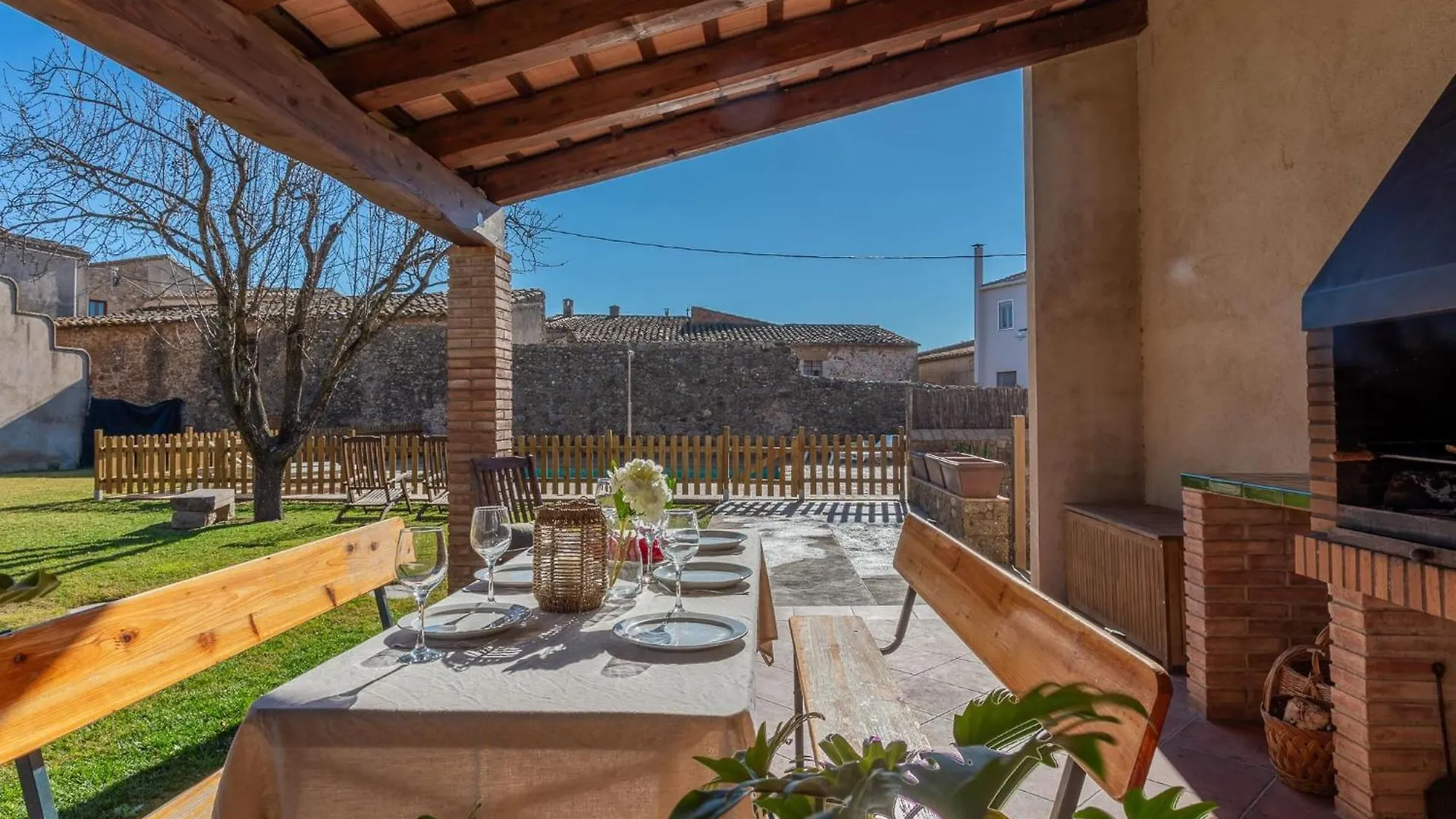 Casa Rural 9 Km De L'Escala La Tallada Spain